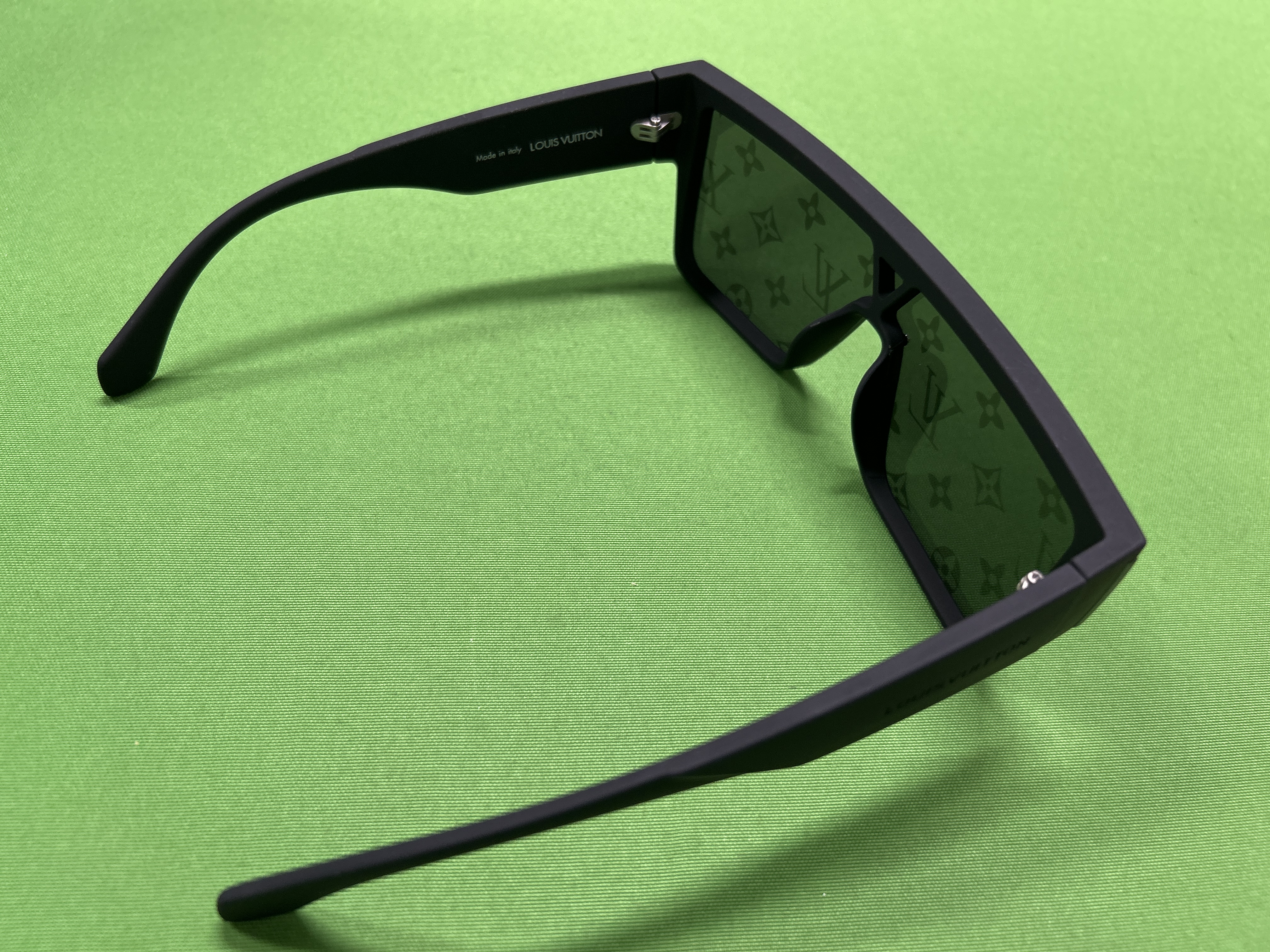 Lv SunGlasses 36-colorways [Premium Quality]