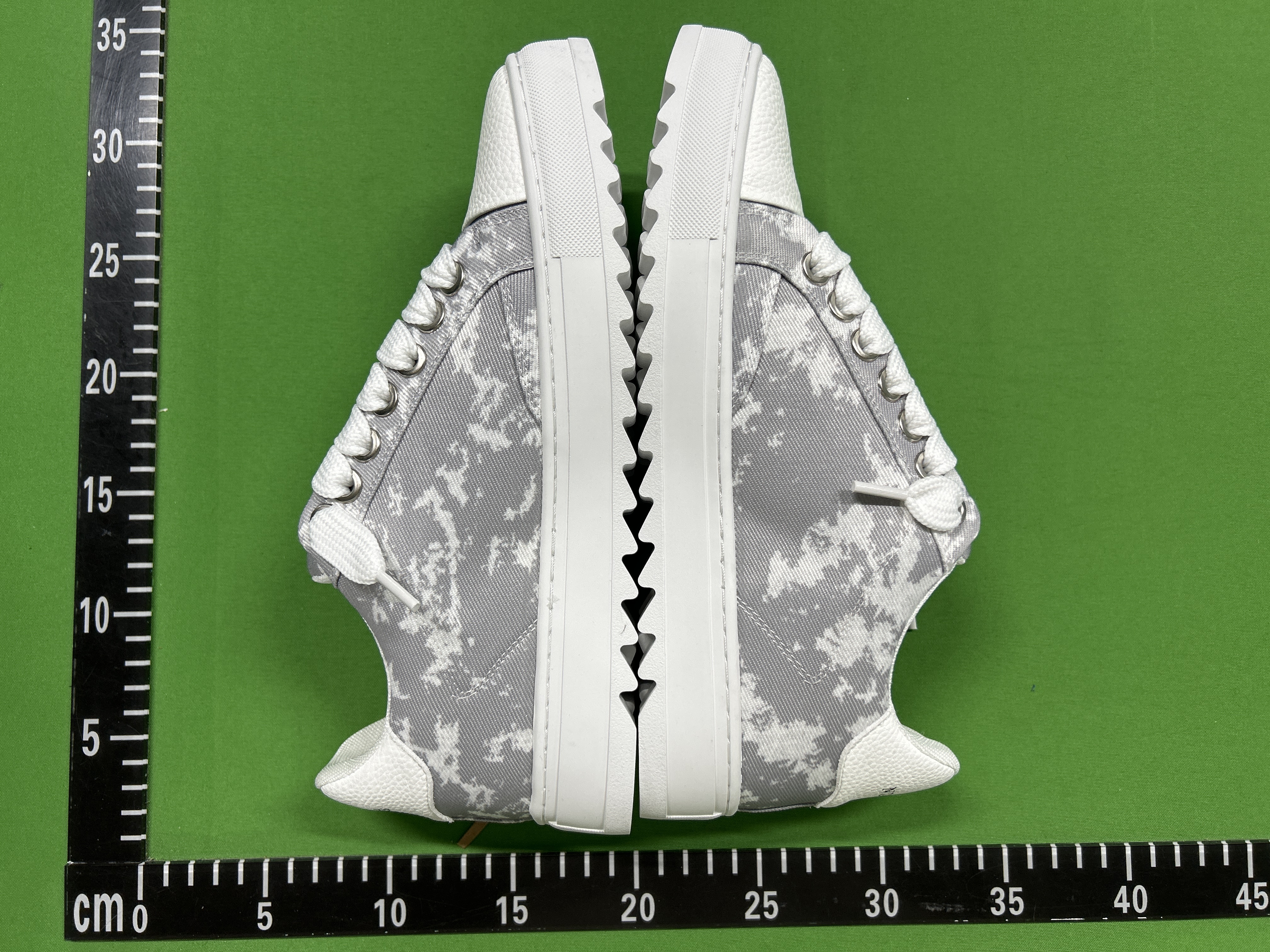 Numeris Sneakers (+9 color options)