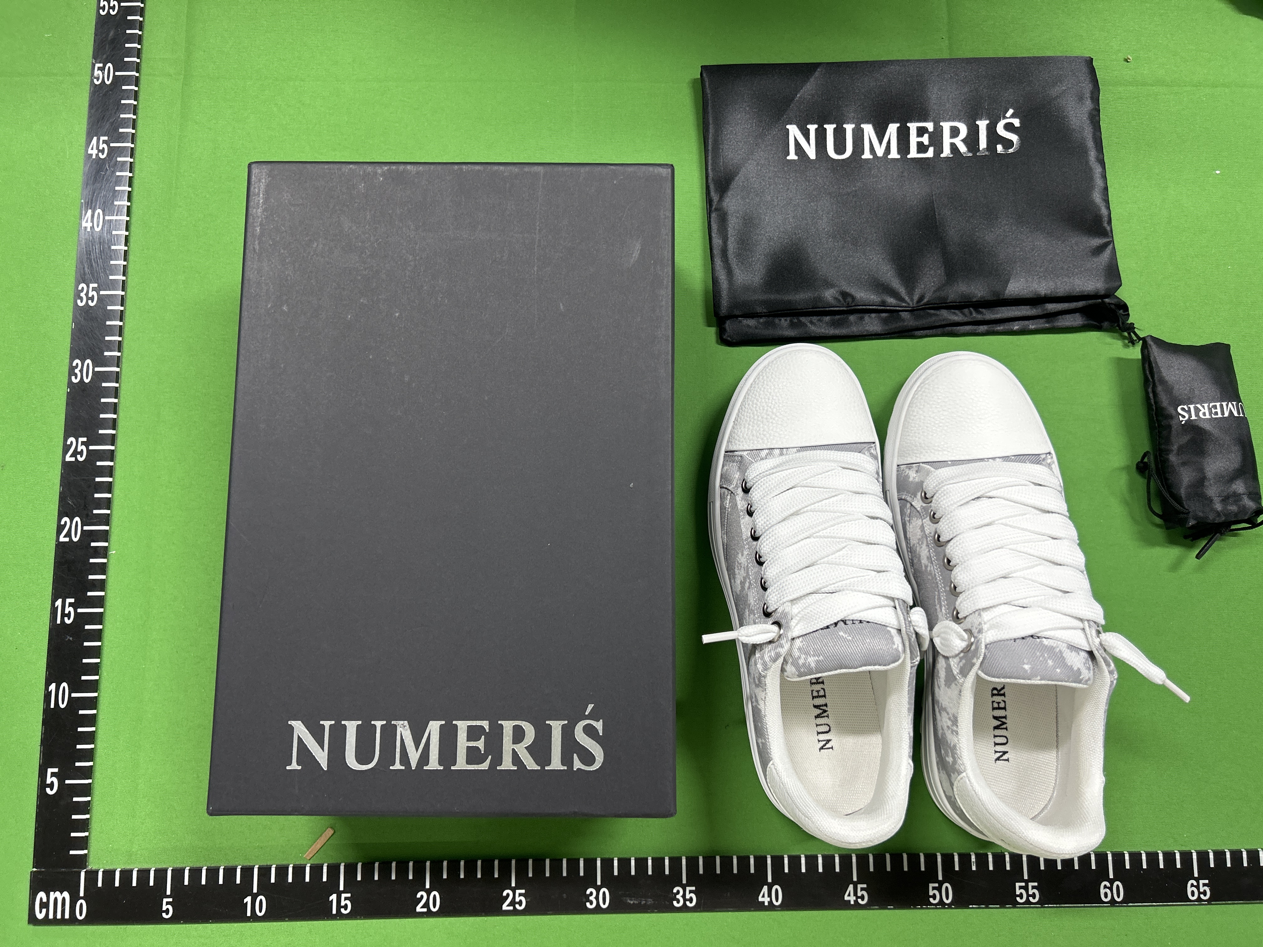Numeris Sneakers (+9 color options)