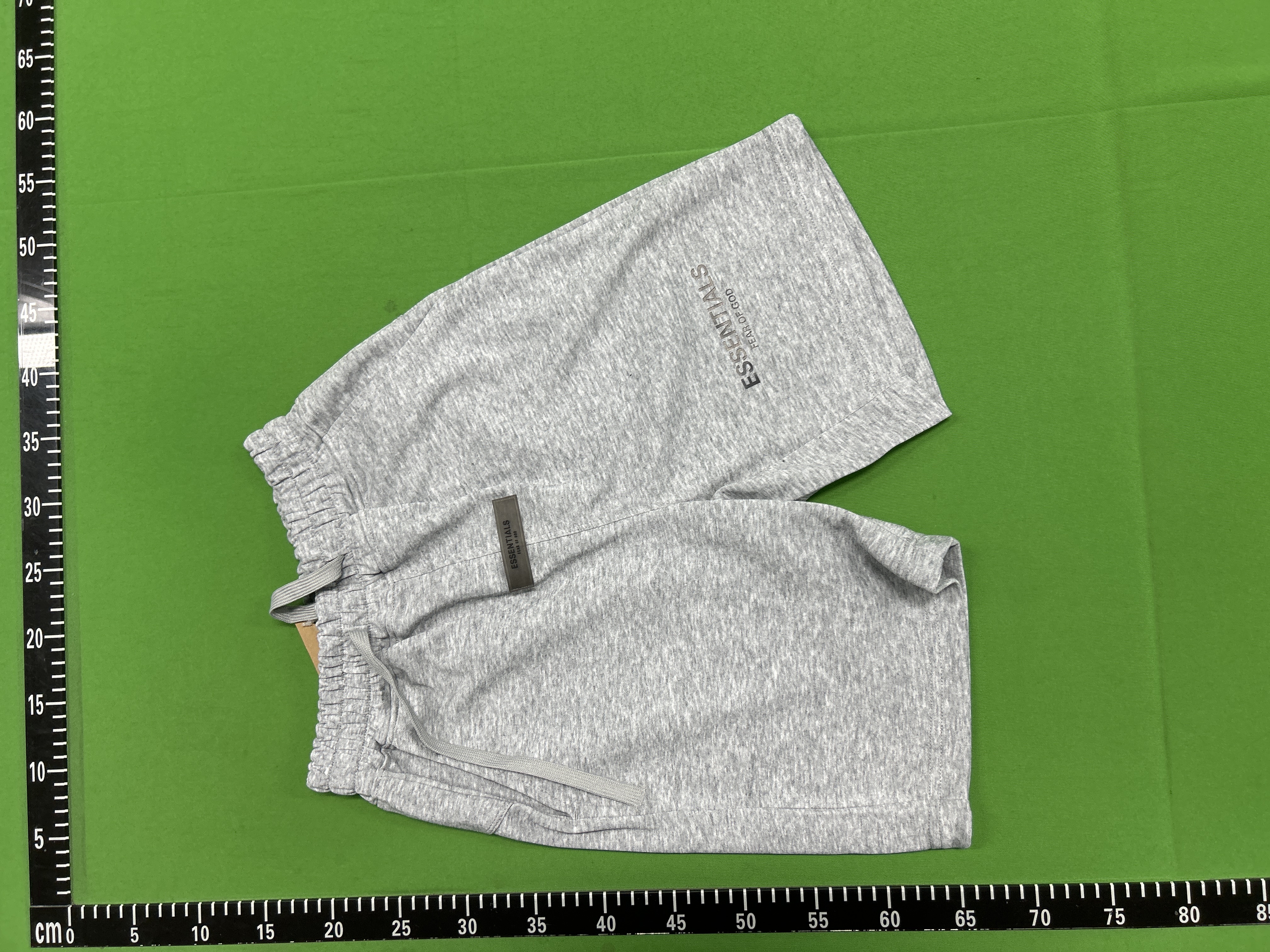 Essentials Shorts (+7 styles)