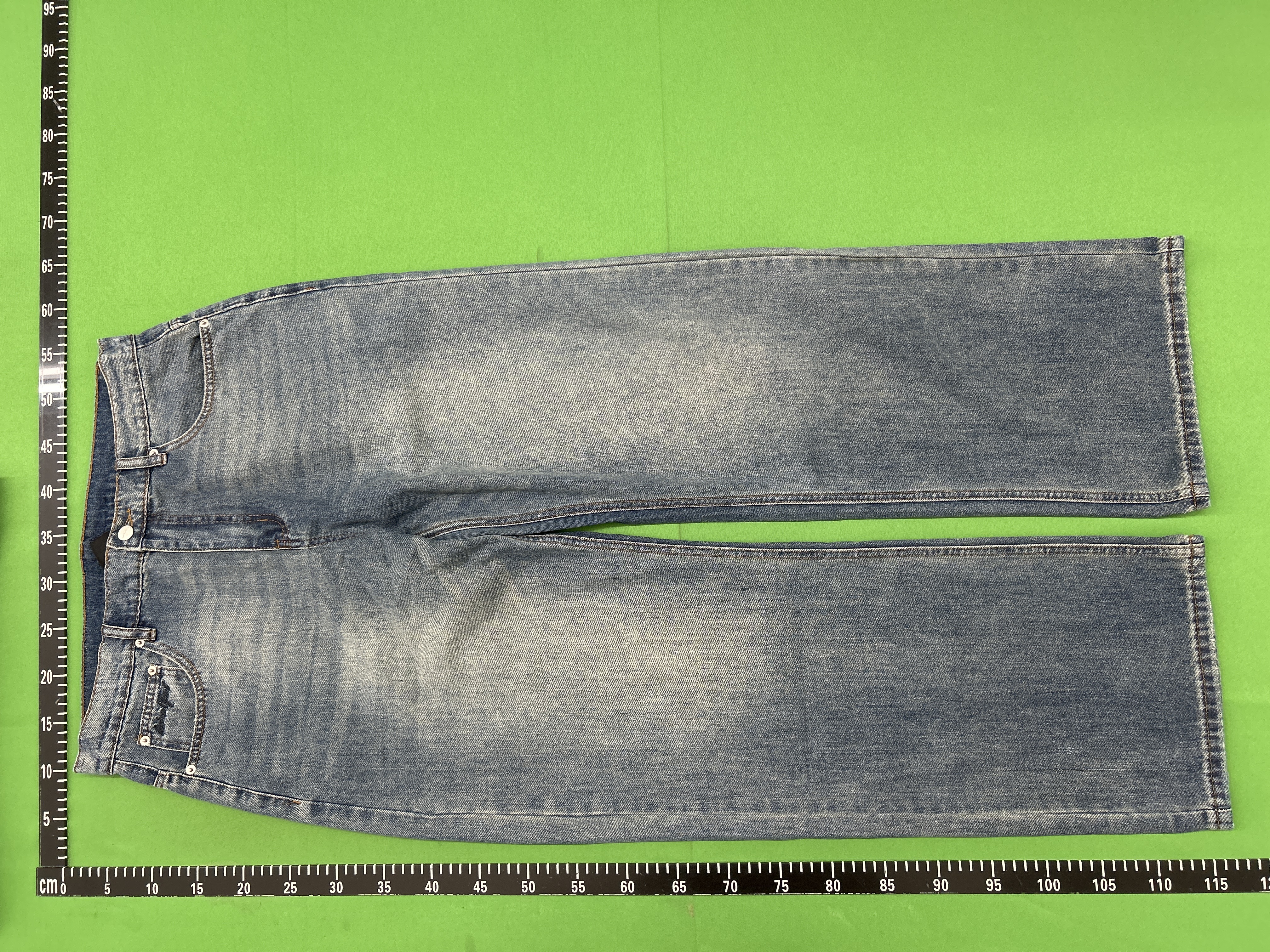 Broken Planets Jeans