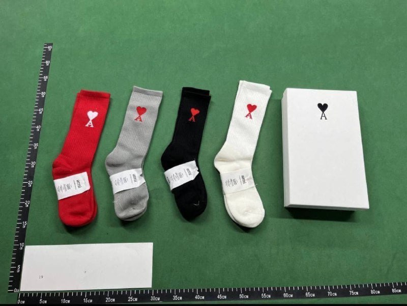 Ami Paris socks