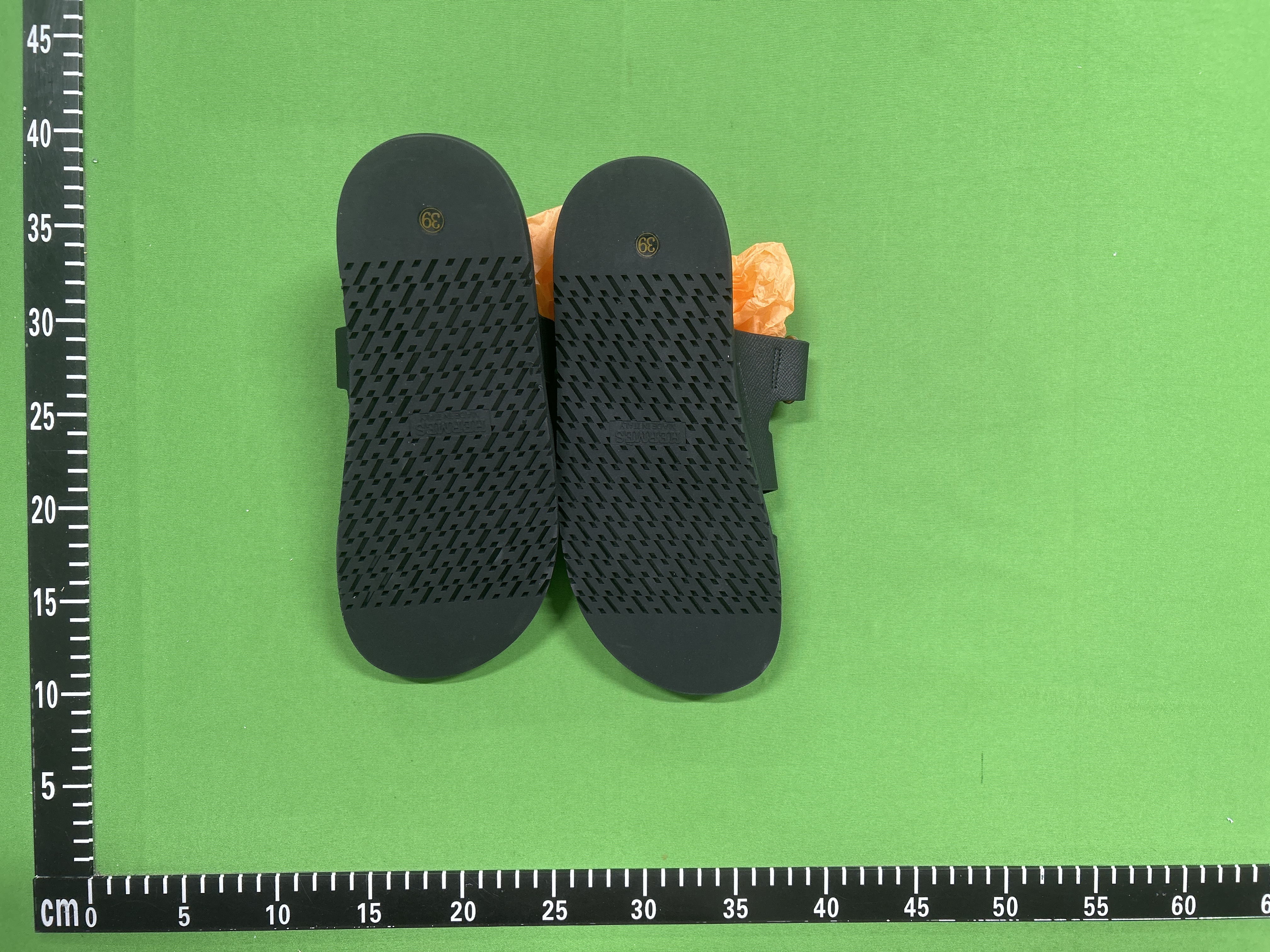 Hermes Slippers (+15 Colorways)