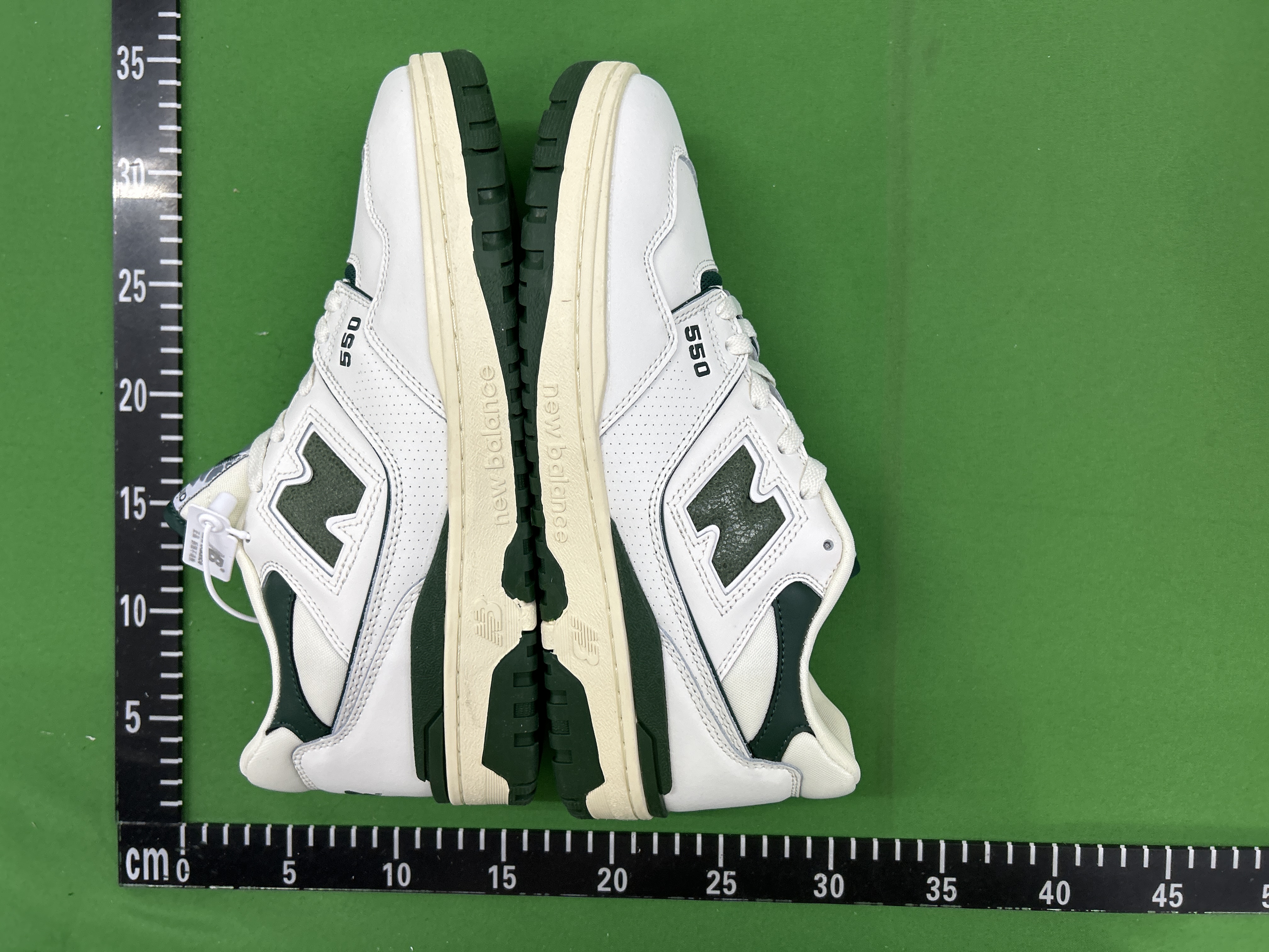 New Balance 550  (+10 Colorways)