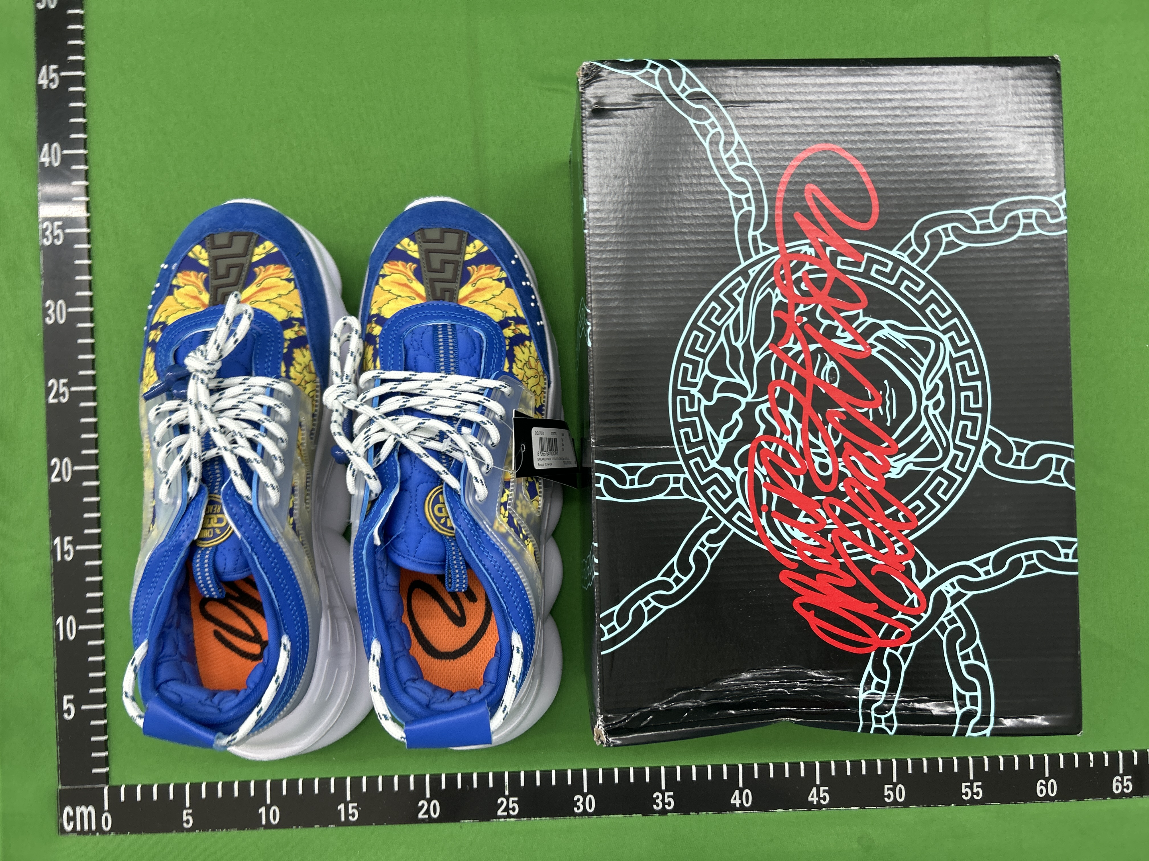 Versace Chain Reaction