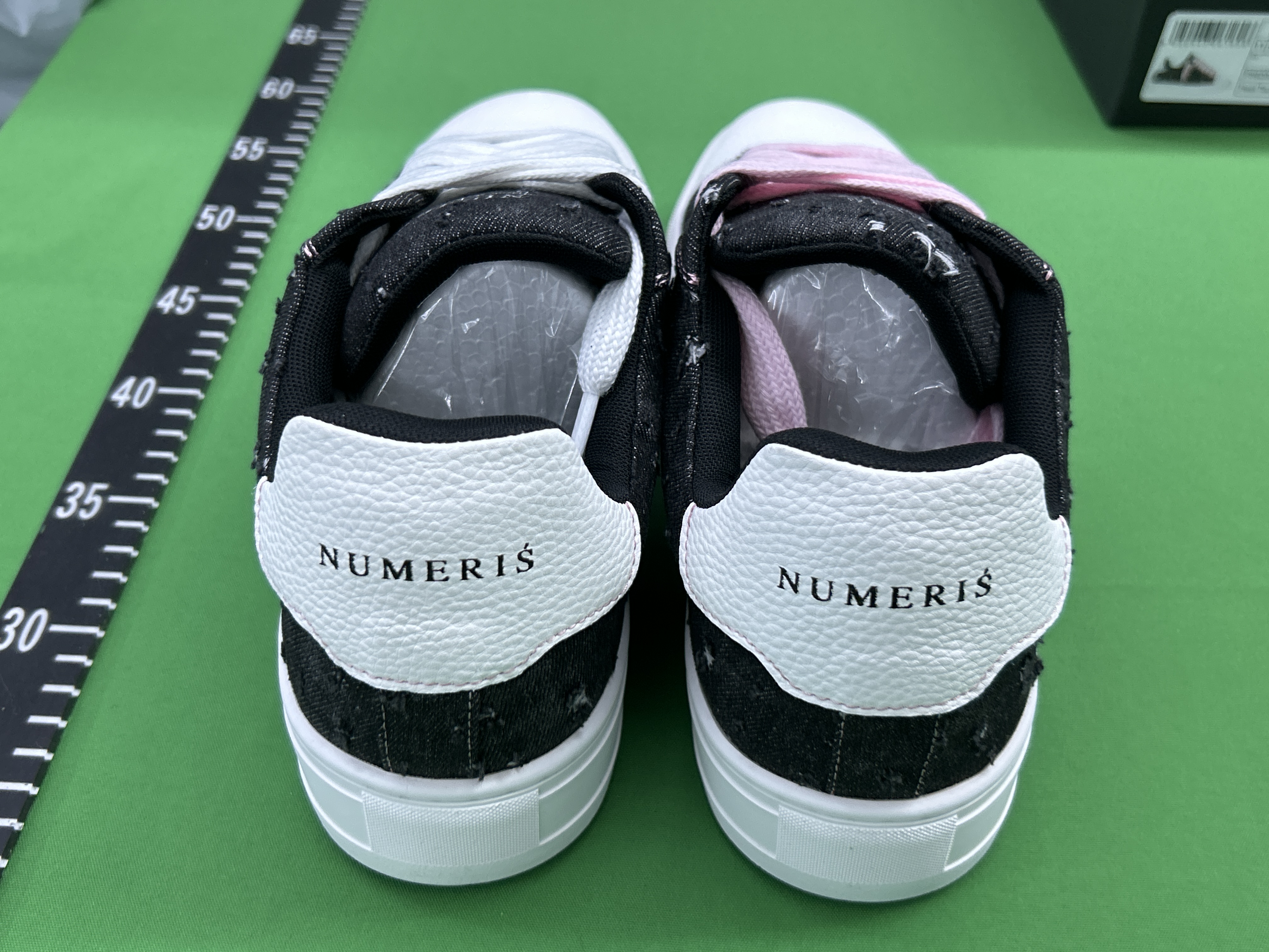 Numeris shoes