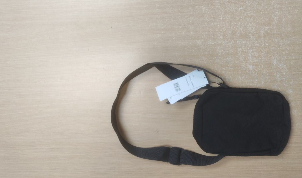 Lacoste bag