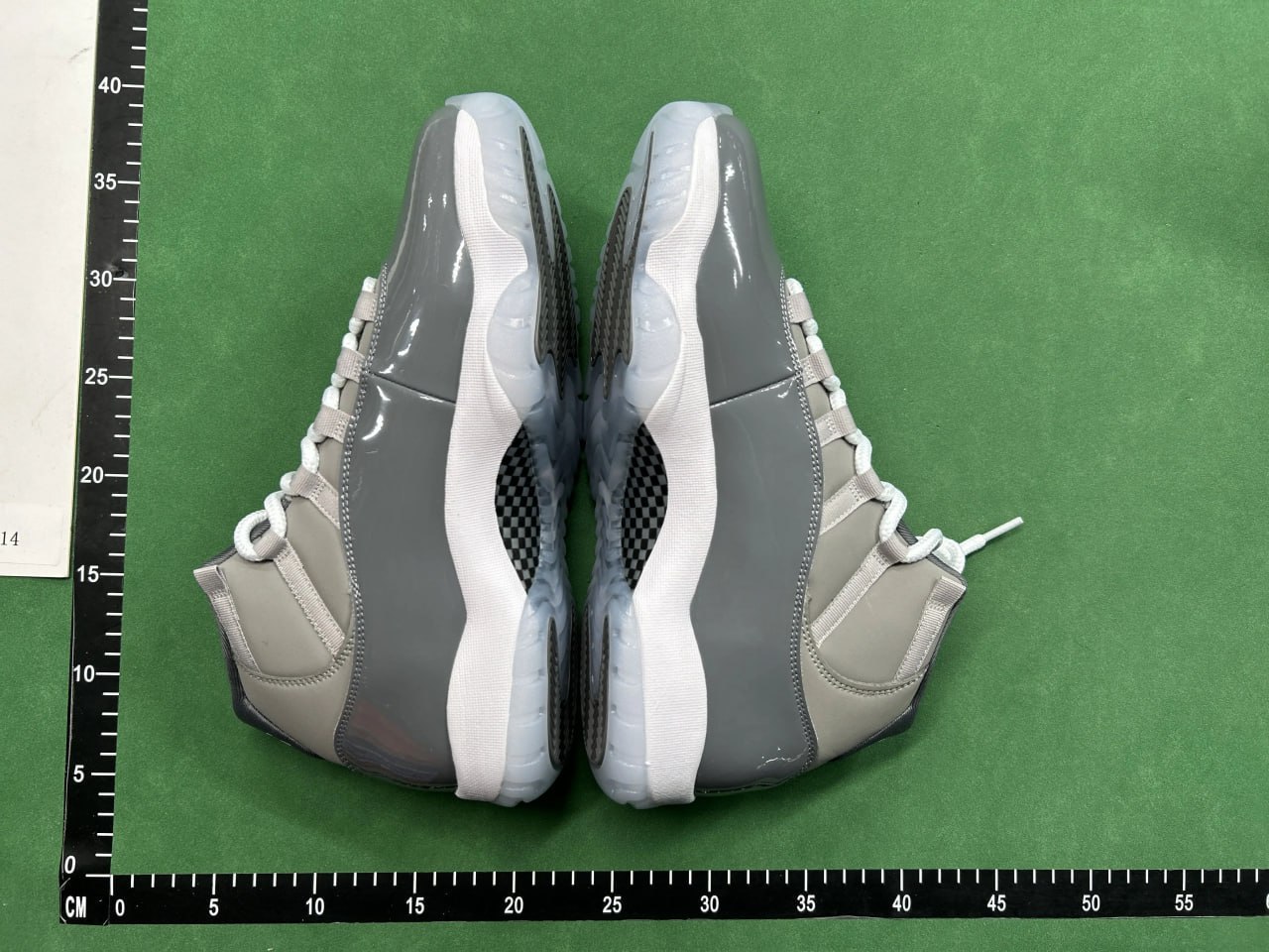 Air Jordan 11 (+20 Colorways)