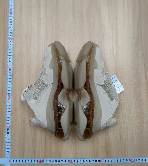 Balenciaga triple S