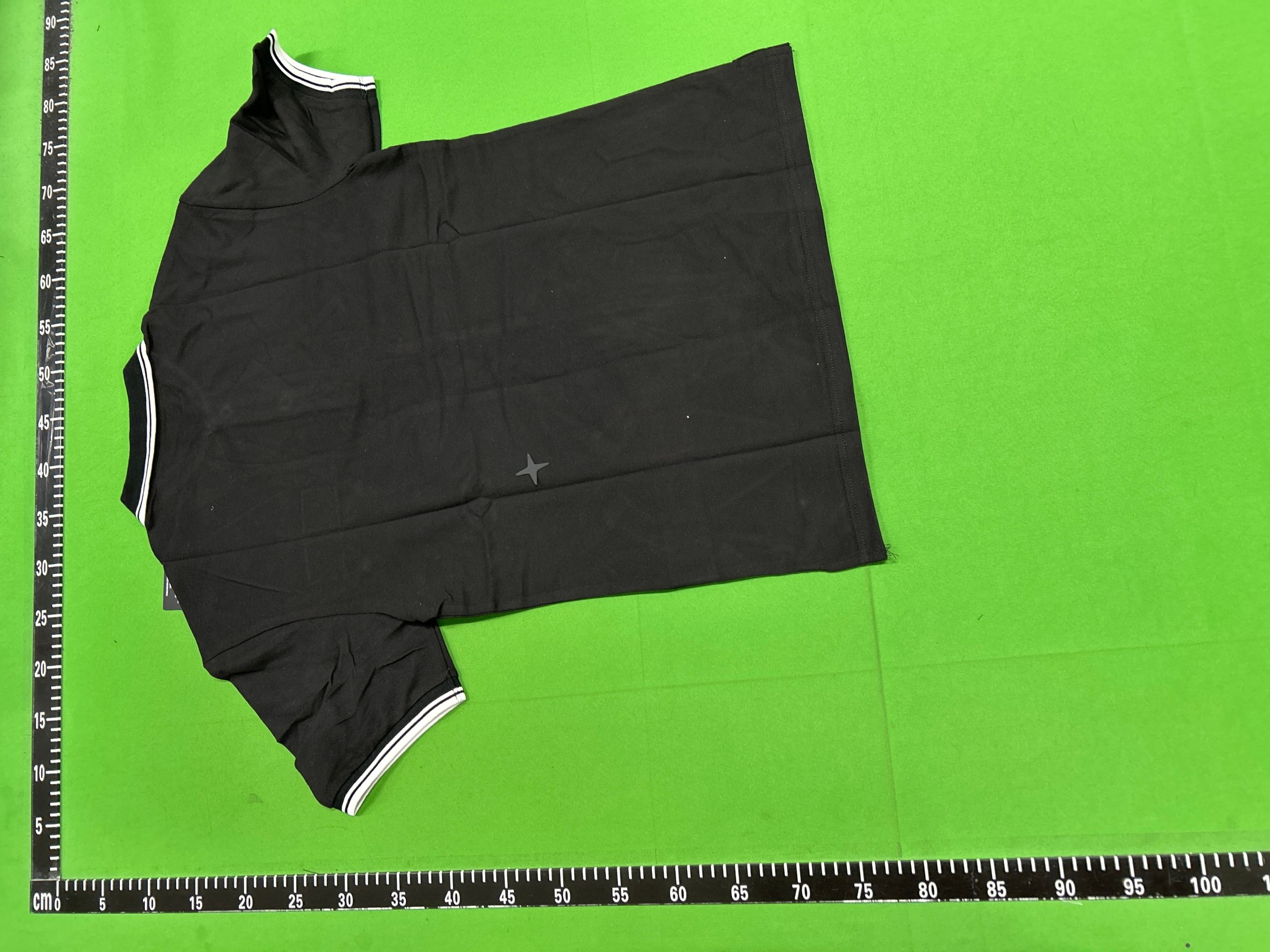 Supreme tee