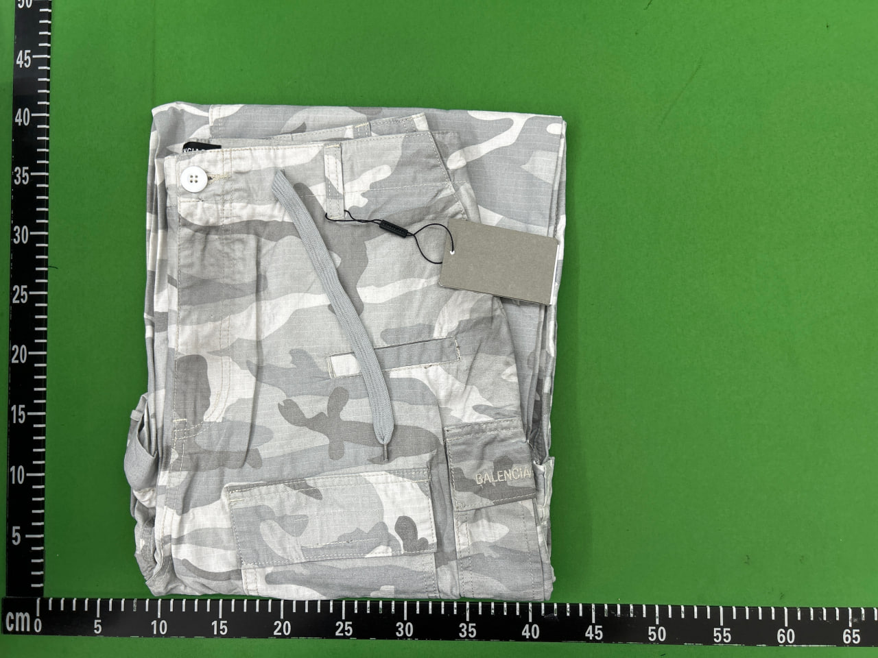 Balenciaga Cargo Como Pants
