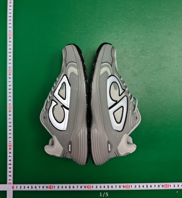 Dior B30 (+31 options)